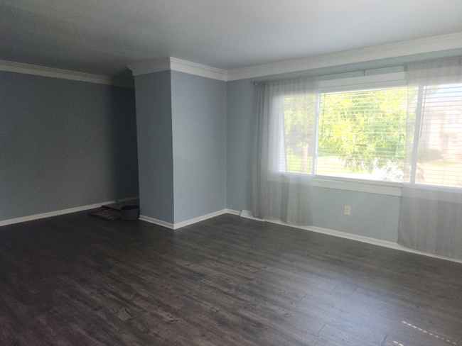 Photo - 24218 W Main St