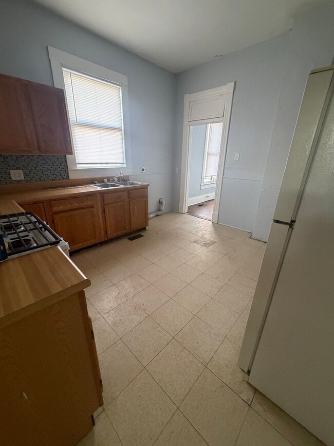 Photo - 1621-1623 Prospect Ave