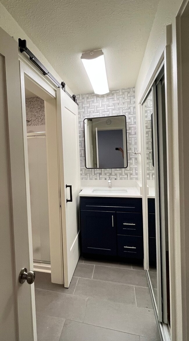 1370 High St Unit #E