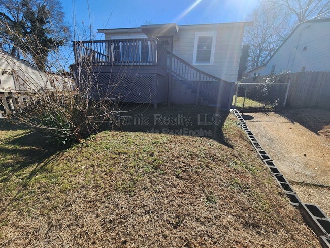 Photo - 274 Booker St SW