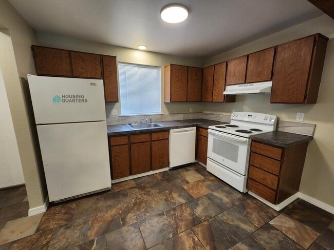 Photo - 2210 W Boone Ave