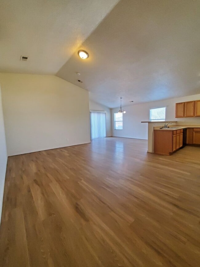 Photo - 3400 Prairie Sage St SW