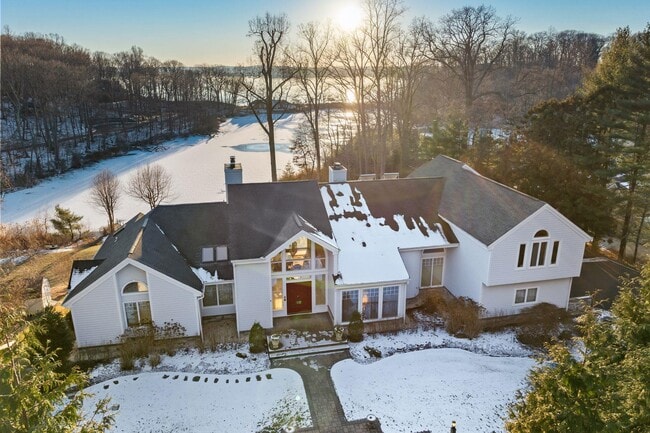Photo - 19 Mallard Dr