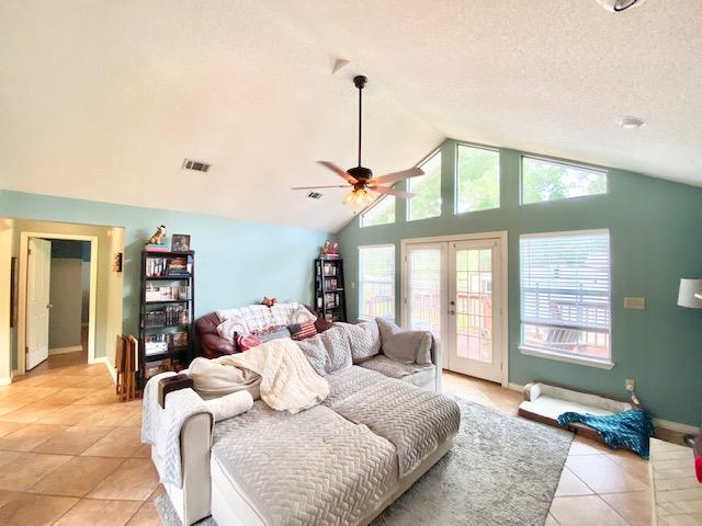 Photo - 101 Meadow Woods Ln