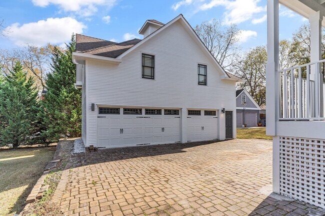 3310 Harrison Road, Unit Carriage House - 3310 Harrison Road, Unit Carriage House Unit Carriage House