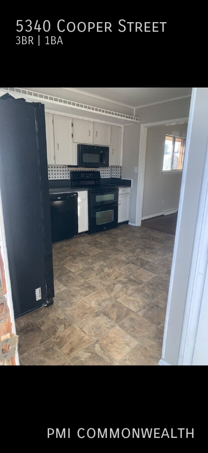 Photo - 5340 Cooper St