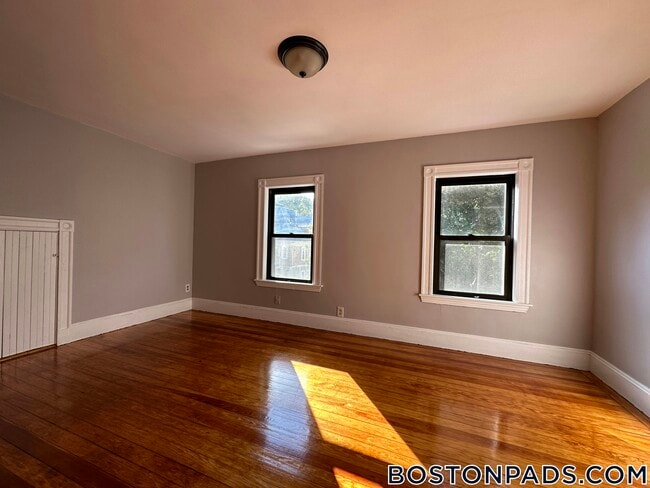 Photo - 51 Bay State Ave Unit 2