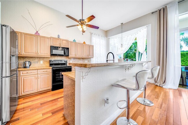 Photo - 1241 S 13th Ave