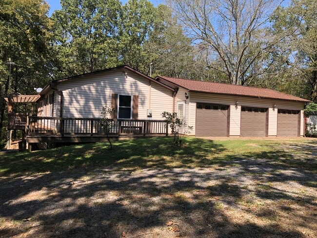 Photo - Secluded Country Retreat — Minutes from Se...
