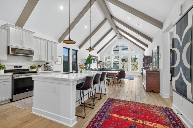 Photo - 31418 Golden Cliffs Ln