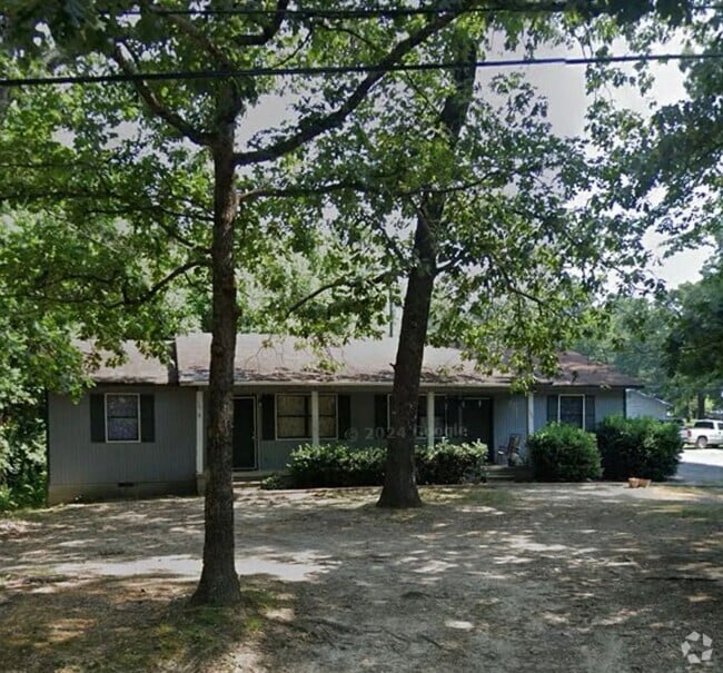 Building Photo - Duplex in Rossville GA Rental