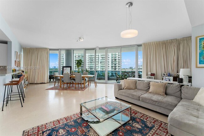 Photo - 5959 Collins Ave Unit 701