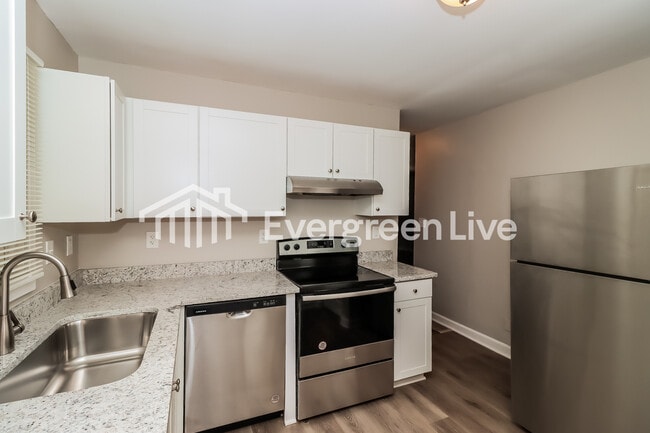 Photo - 1404 Hateras Ave