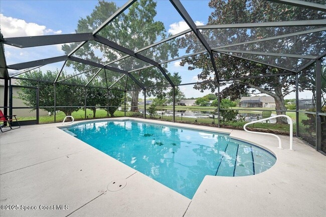 Photo - 7743 Greenboro Dr