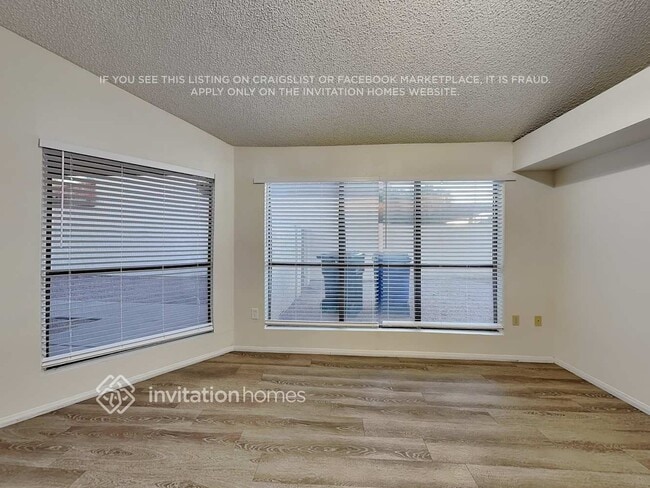 Photo - 1545 E Laurel Ave