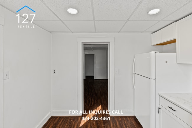 Photo - Cozy Upstairs 1-Bedroom Apartment in Fort ...