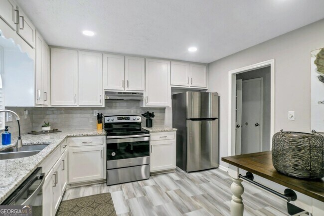 65 Juliana Dr