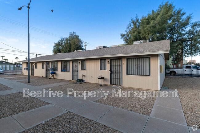 Building Photo - 1501 E Monroe St Rental