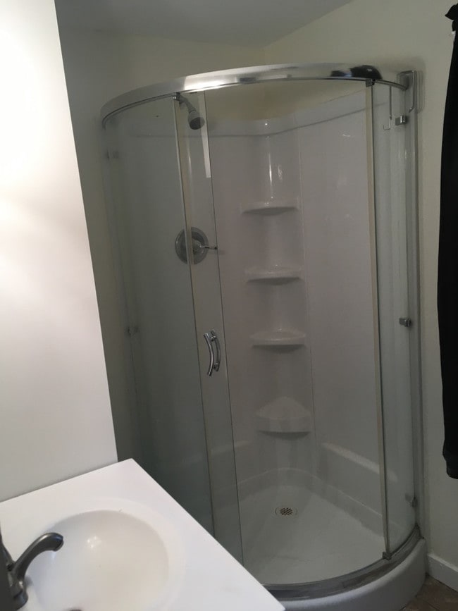 Building Photo - 148 Walnut St Unit 1