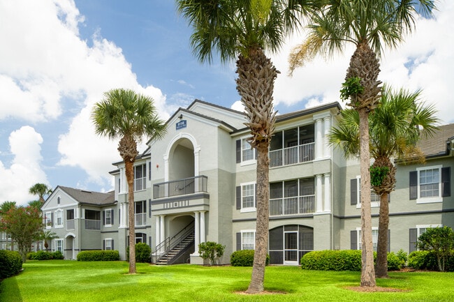 MAA Lakewood Ranch - MAA Lakewood Ranch Apartments