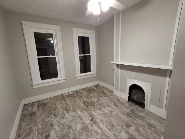 Photo - WNorthSt812-814 Unidad 812