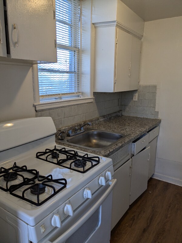 Photo - 941 Merton Rd Apartamento Unidad F