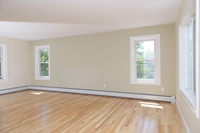 Photo - 37 Decatur St