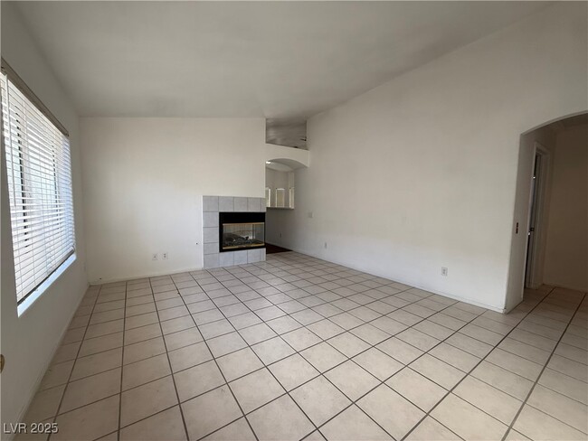 Building Photo - 7913 Turtle Island Ct