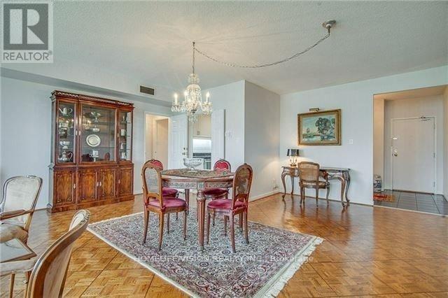 Photo - 96 Fifeshire Rd Unit Ph603