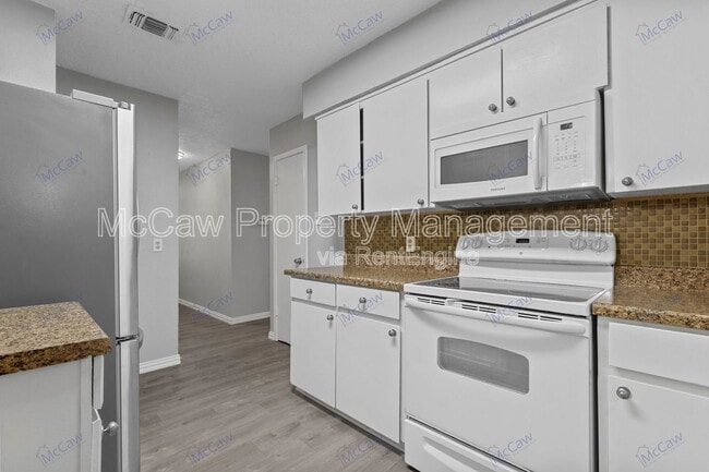 Photo - 4300 Segura Ct N