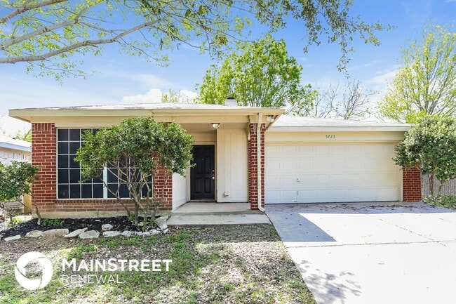 Building Photo - 5725 Northfield Dr