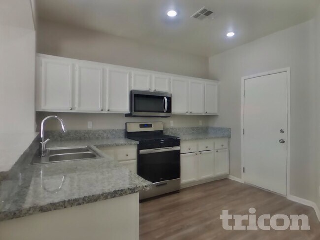 Photo - 1300 Pecan Tree Ct