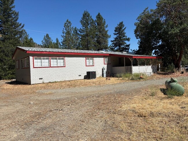Photo - 1291 Red Hill Rd