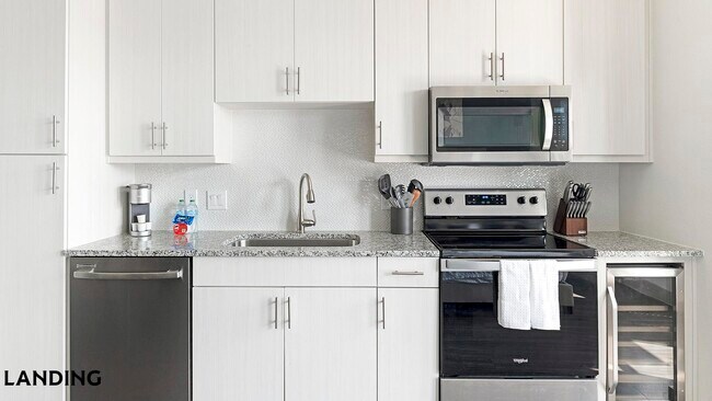 Photo - 3383 Cedarplaza Ln Unidad 1-1303