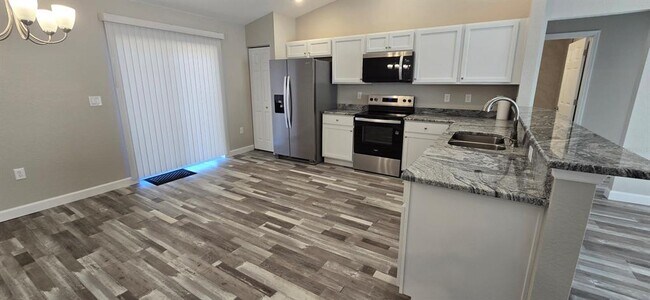 Photo - 22 Pine Course Loop