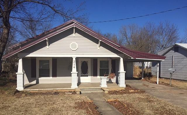 Photo - 214 W Shawnee St