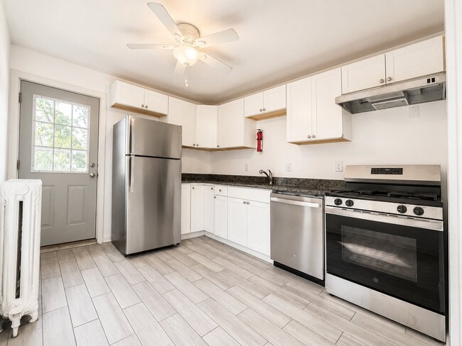 Photo - 63 N Linwood Ave