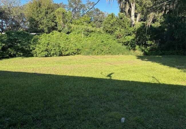 Photo - 830 Wooden Blvd