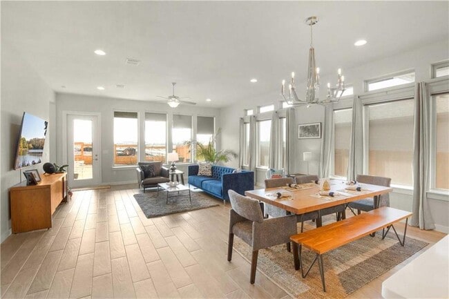 Building Photo - 7801 Orizzonte St Rental