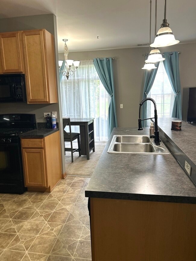 Photo - 4909 Courtland Cir