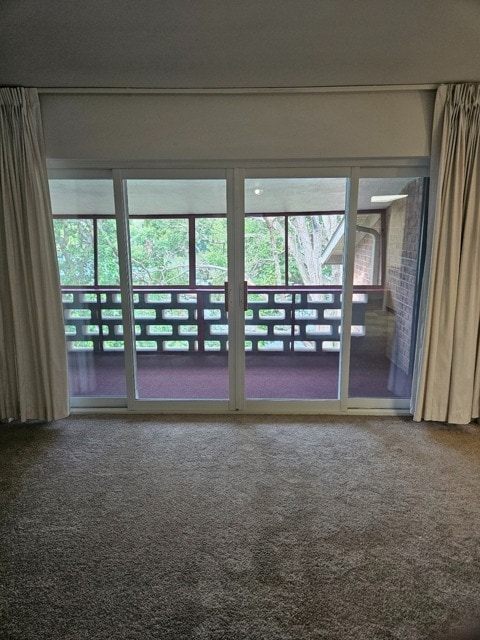 A31 Balcony - Lake Club Apartments