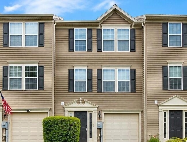 Building Photo - 1079 Sparrow Way