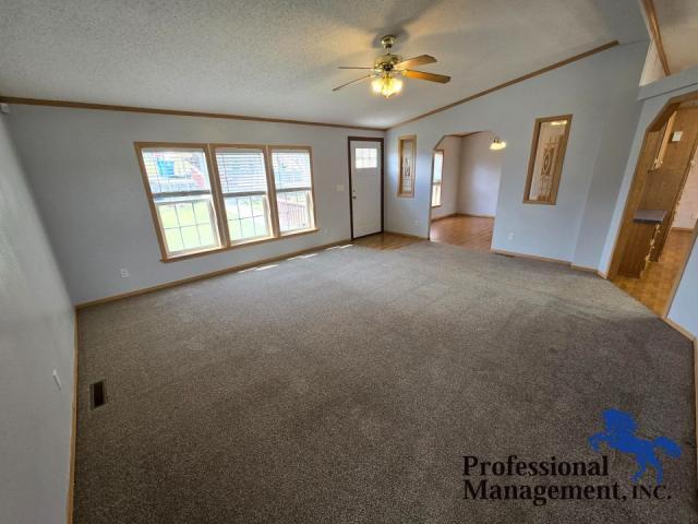 Photo - 3 bedroom in Billings MT 59105