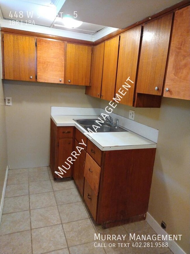Photo - 448 W 9th St Unit 5