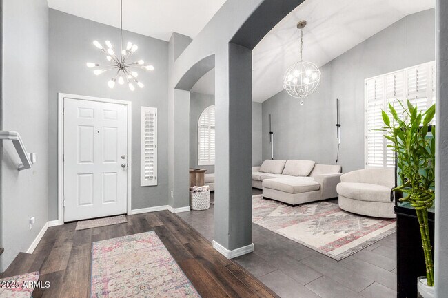 Photo - 5257 W Belmont Ave