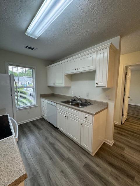 Photo - 133 Hillsborough Ln