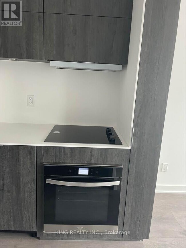 Photo - 370 Martha St Unit 207