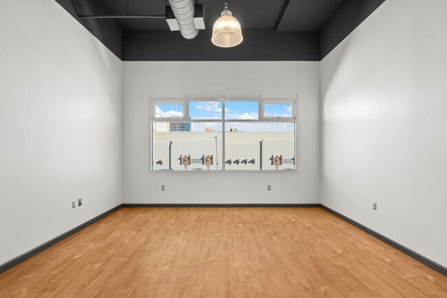 Photo - 505 Central Lofts