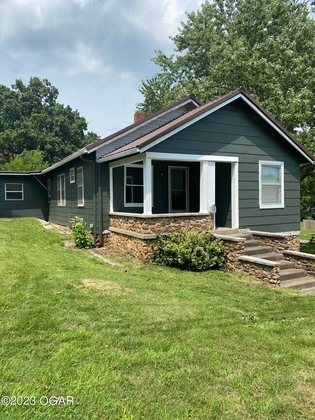 Photo - 624 E South St