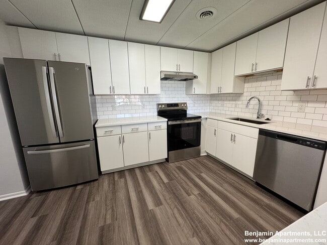 Photo - 53 Hill Rd Condo Unit 407